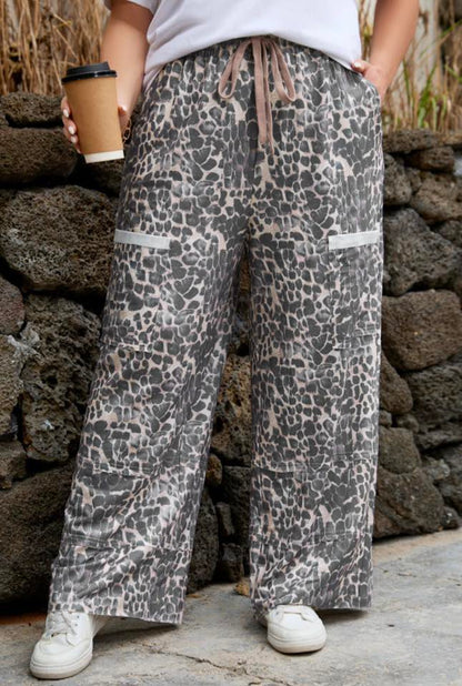 PLUS SIZE LEOPARD PRINT DRAWSTRING PANTS