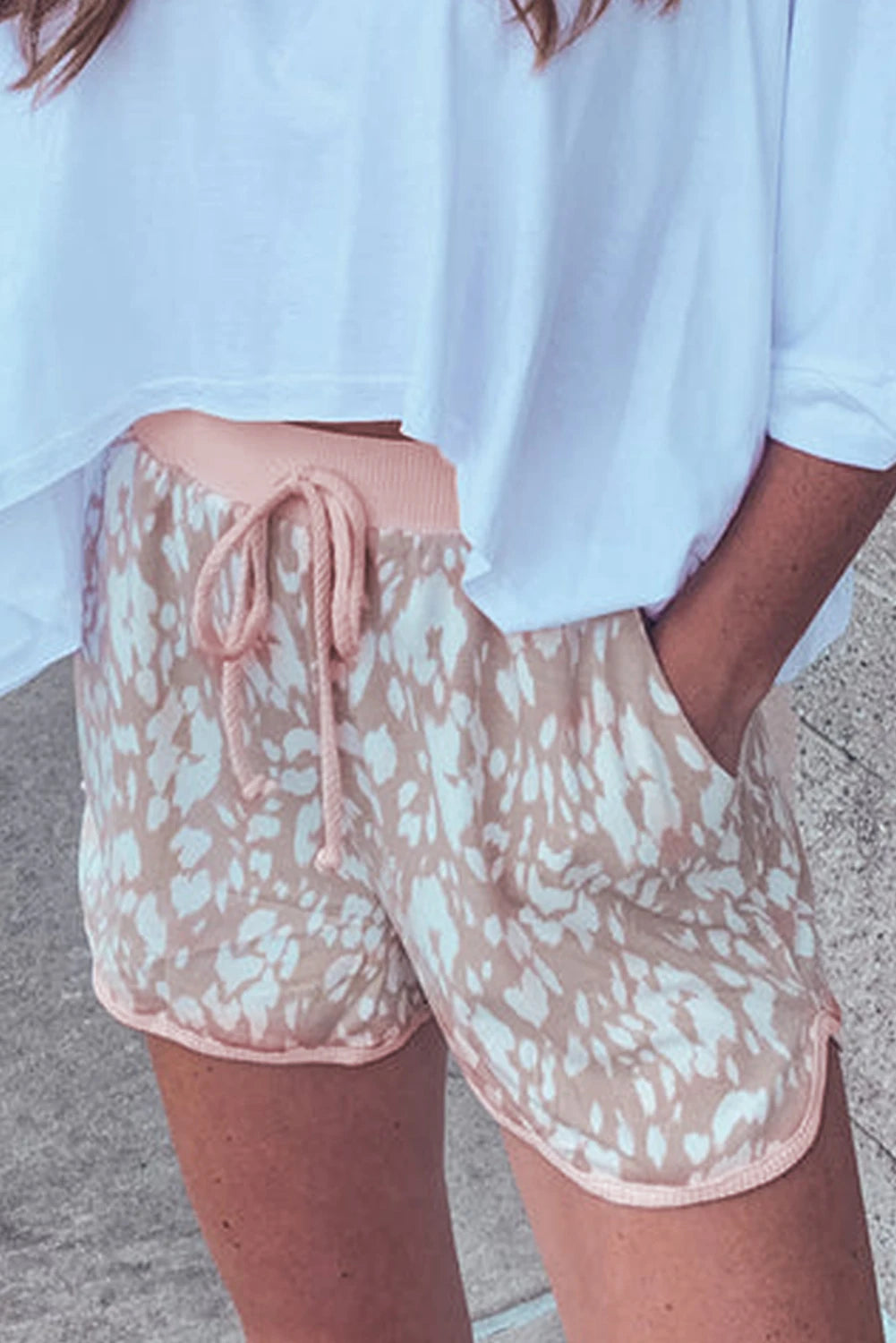 CLASSIC LEOPARD CASUAL SHORTS