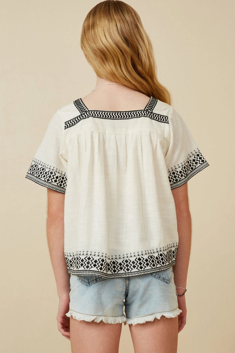 TWEEN GIRLS EMBROIDERED SQUARE NECK TOP