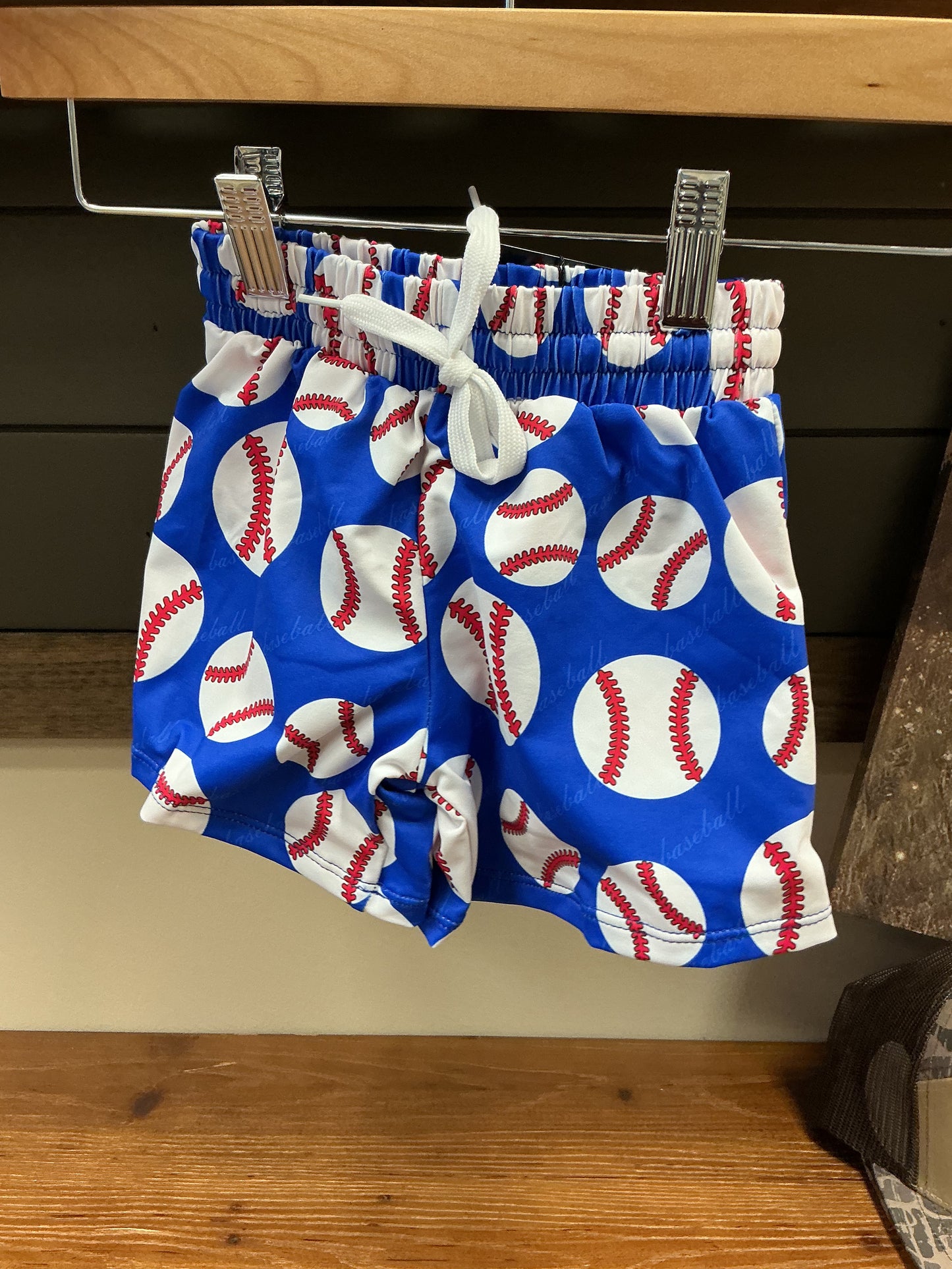 BASEBALL SHORT