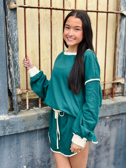EVERGREEN COLOR CONTRAST SKORT SET