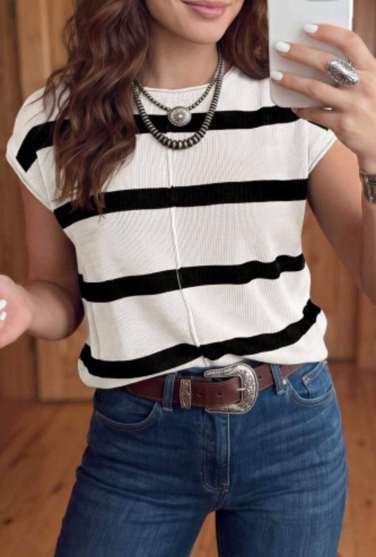 WHITE BLACK STRIPE SHORT SLEEVE SWEATER