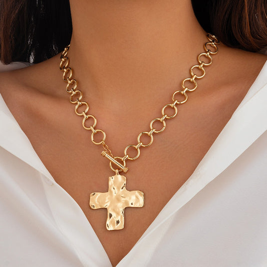 CROSS FRONT TOGGLE NECKLACE